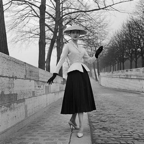 dior post war fashion|christian dior new outfit.